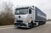 Mercedes Actros mit Brennstoffzelle: Wasserstoff-Truck startet in Kleinserie