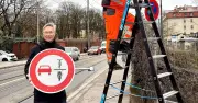 München führt erstes Überholverbotsschild für Radfahrer auf der Regerbrücke ein