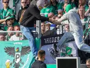 Münster-Fans sabotieren VAR-Einsatz: Protest gegen Videobeweis im Zweitliga-Spiel
