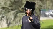 Mode-Experte analysiert Olises 2.530 Euro Micky-Maus-Outfit bei Frankreich-Nationalteam