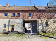 Ostbeauftragte besucht Pauscha: Verein plant Zukunft für verfallenes Rittergut