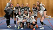 Pasewalks Handballerinnen verabschieden sich mit deutlichem Heimsieg von den Fans