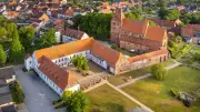 Rehna wird offiziell zur Klosterstadt: Titelverleihung durch Innenminister Pegel im März 2026