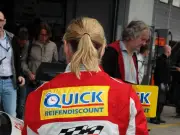 Sabine Schmitz: Die unerreichte Königin des Nürburgrings und ihr Vermächtnis