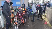 Saisonstart auf dem Mecklenburgring: Motorenheulen und Nachwuchstalente in Parchim