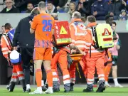 Schwere Verletzung überschattet Remis: Schalke bleibt trotz Dzeko-Abwesenheit Tabellenführer