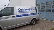 Silberner VW Transporter aus Firmenlagerhalle in Kritzow gestohlen - Polizei sucht Zeugen