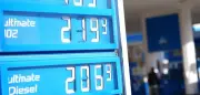 Spritpreise über zwei Euro: Streit um Entlastungen und Comeback der Spritpreisbremse