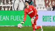 St. Paulis Torwart Vasilj jagt persönlichen Rekord vor Gladbach-Duell
