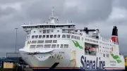 Stena-Fähre Skåne trotz Havarie-Schaden wieder im Einsatz - TT-Line-Fähre Tinker Bell weiterhin außer Betrieb