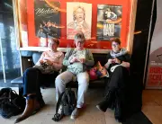 Strickkinos im Trend: Gemeinsam stricken und Filme genießen in ganz Deutschland