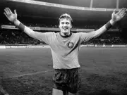 Tragisches Ende einer DDR-Fußballlegende: Hans Richter stirbt mit 63 Jahren