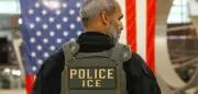 Trump-Regierung stationiert bewaffnete ICE-Agenten an US-Flughäfen zur Unterstützung der TSA
