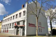Wasserschaden in Roßlau: Sparkassengebäude nach Havarie geschlossen - Wie geht es weiter?