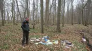 Woldeforst bei Demmin: Illegale Müllkippe bedroht wertvolles Wald-Biotop
