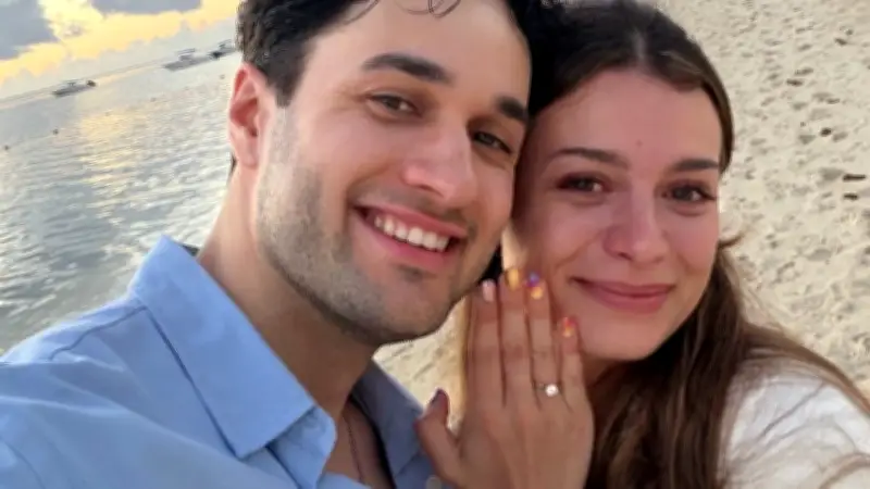 Bachelorette-Sieger und Ex-Bachelorette verloben sich: TV-Liebe fernab der Kameras