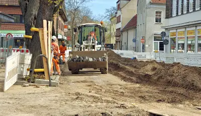 8,2 Millionen Euro für Hightech-Verfahren am Bitterfelder Innenstadtring - Baustart offiziell