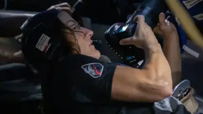 Astronautin Christina Koch trainiert im All weiter: Fans feiern ihre muskulösen Arme