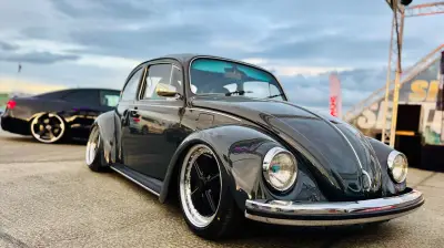 Autoszene in Mecklenburg-Vorpommern startet 2026 mit Highlights von Cars & Coffee bis Airfield One