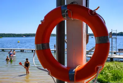 Badesaison startet: Rettungsschwimmer-Mangel in Berlin und Brandenburg