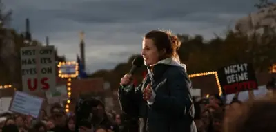 Barack Obama würdigt Luisa Neubauer: Ehemaliger US-Präsident lobt deutsche Klimaaktivistin