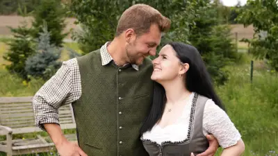 Bauer sucht Frau-Paar: Valentina kritisiert Michis Haushaltsschluderei im Oster-Special