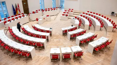 Brandenburgs Landtag im Mai: Parlament gönnt sich Brücken-Monat ohne Sitzungen