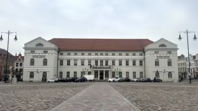 Bürgermeisterwahl in Wismar: Stichwahl zwischen SPD und AfD am 26. April 2026