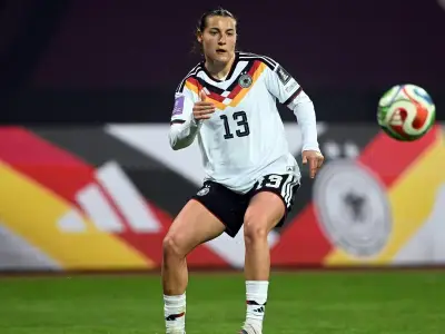 Bundestrainer Wück lobt Carlotta Wamser: 