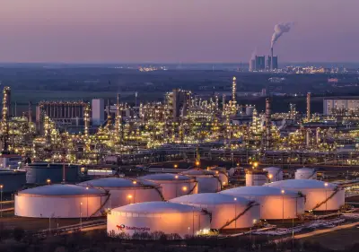 Chemiepakt für Ostdeutschland: Politik, Wirtschaft und Gewerkschaften vereinbaren Rettungsplan