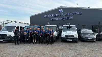 Dachdecker Seevetal: Fachbetrieb Rosenberg mit 25+ Jahren Erfahrung für Dachsanierung und Reparatur
