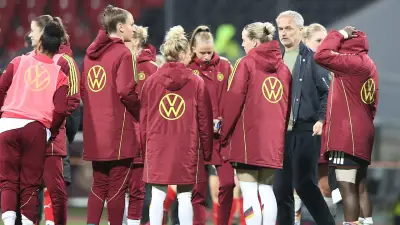 DFB-Frauen vor Rückspiel: Wück fordert bessere Basics gegen defensives Österreich