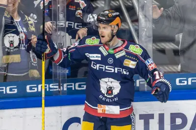 Eisbären Berlin stehen vor DEL-Finaleinzug nach klarem 5:2-Heimsieg gegen Köln