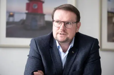 Emdens OB fordert Durchbruch bei Außenems-Vertiefung - Planungsverfahren stockt seit Jahren