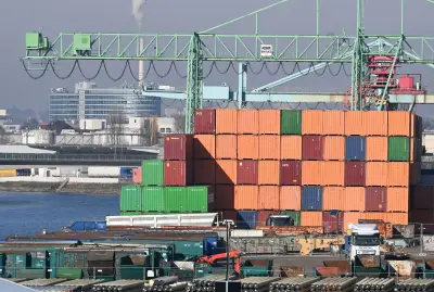 Exporte steigen, Produktion stagniert: Deutscher Aufschwung lässt weiter auf sich warten