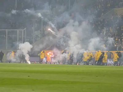 Fan-Ausschreitungen bei Zweitliga-Spiel: Dynamo-Dresden-Boss Gonther verurteilt Vorfälle scharf