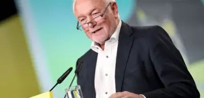 FDP-Vorsitz: Kubicki kandidiert, Dürr zieht sich zurück, Strack-Zimmermann kritisiert scharf