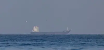 Französischer Frachter durchquert iran-blockierte Straße von Hormus trotz Embargo