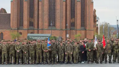 Gedenkmarsch in der Uckermark: Soldaten erinnern mit 16-Kilometer-Marsch an Karfreitagsgefecht