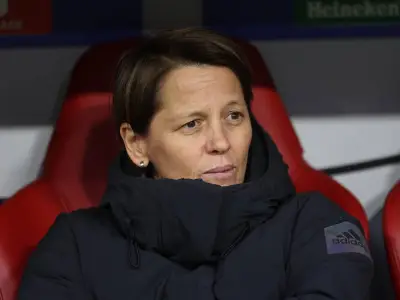 Haar-Zoff in Champions League: FC Bayern-Chefin bekräftigt Kritik an Schiedsrichterin
