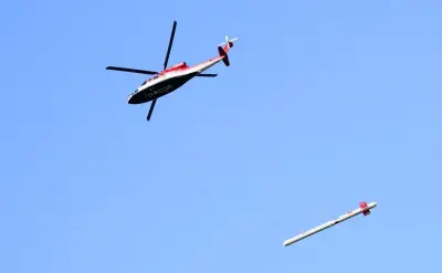Helikopter-Sonde kartiert eiszeitliche Rinnen in Brandenburgs Untergrund