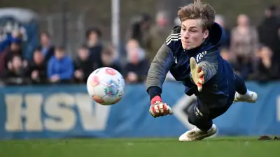 HSV-Keeper Sander Tangvik: WM-Traum in Gefahr durch Bankplatz beim Hamburger SV