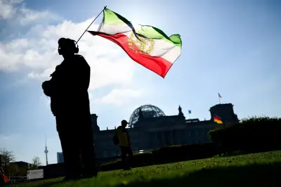 Hunderte demonstrieren in Berlin für Reza Pahlavi und Umsturz im Iran