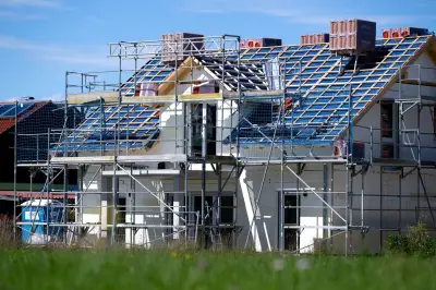 Iran-Krieg treibt Baukosten: Hausbauer zahlen drauf