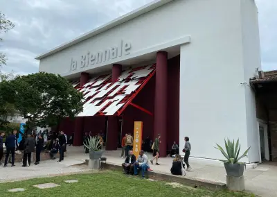 Jury der Kunstbiennale Venedig tritt geschlossen zurück