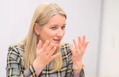 Justizministerin fordert schärfere Strafen gegen KI-generierte Sexvideos und Deepfakes