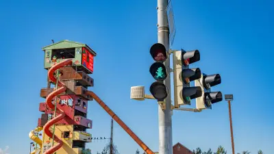 Karlchen-Ampel in Rostock: Ein Jahr Wartezeit für grünes Licht am Erlebnisdorf