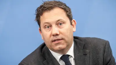 Klingbeil: Steuerreform entlastet Einkommen bis 3.000 Euro