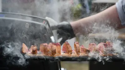 Landesgrillmeisterschaft MV sucht beste Amateurteams für Burger-Showdown und Vier-Gänge-Handwerkskür