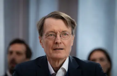 Lauterbach: Fit mit Liegestützen und Kniebeugen statt Fitnessstudio